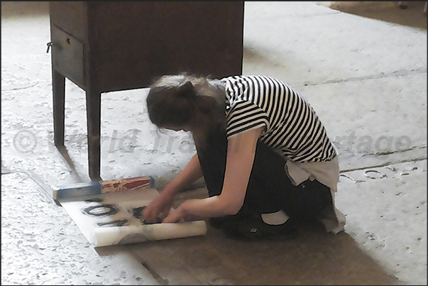 Students draw the details inside the Toompea Lutheran Cathedral