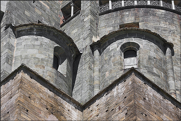 Architectural details from the Middle Ages on the eastern side of the abbey