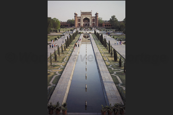 City of Agra. The garden with the entrance portal to Taj Mahal at the bottom