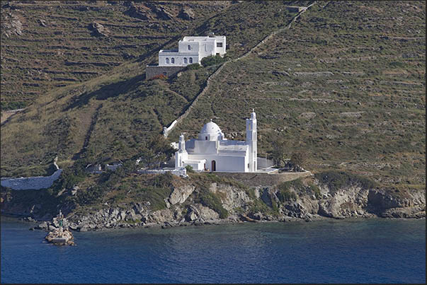 Church at the entrance of Yalos Bay