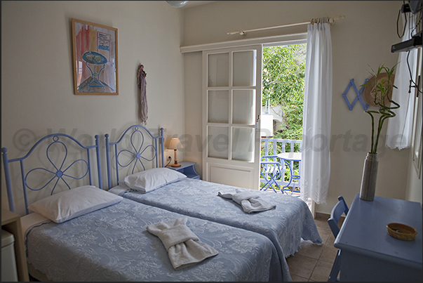 B&B in the town of Katapola. Simple but very pleasant