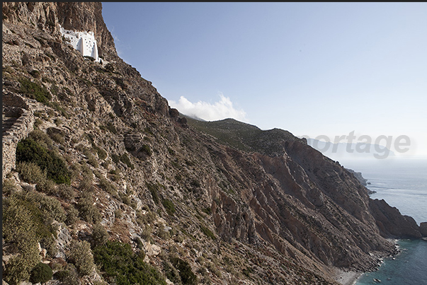 Panagia Hozoviotissa monastery reachable on foot by foot following a path carved into the cliff