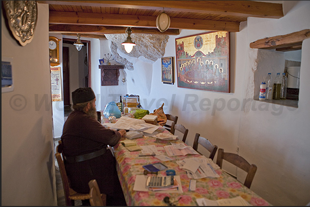 The dining room where tourists visiting the Panagia Hozoviotissa monastery are welcomed
