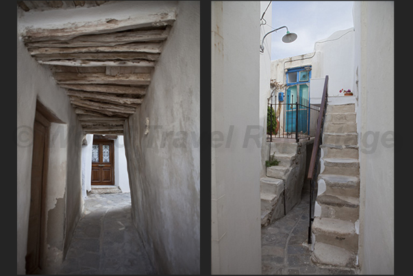 Quiet alleys in the old town of Naxos (Hora) around the ancient Venetian fortress