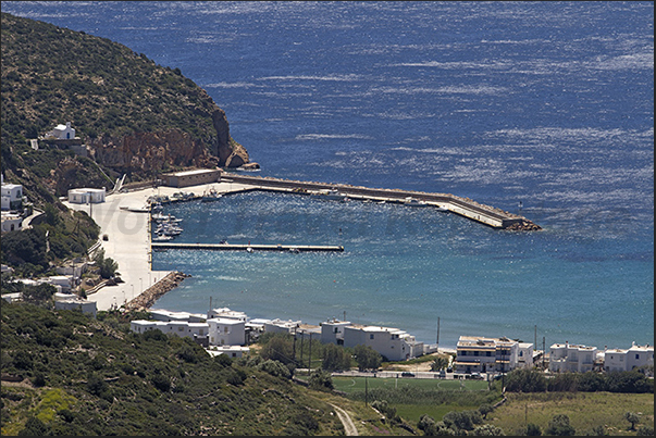 Port and tourist marina of Platis Gialos, south coast