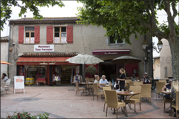 Square in Rue Saint Sébastien, a meeting place for aperitifs in the bars overlooking the square