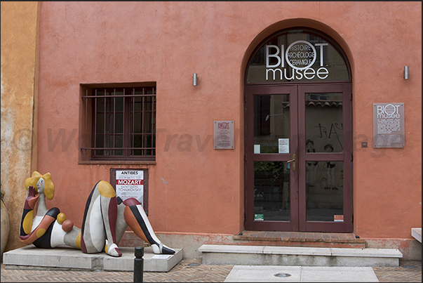 Biot art museum