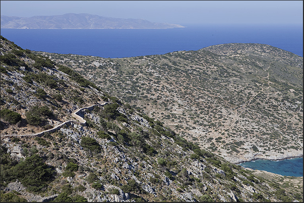 North coast and on the horizon the island of Naxos