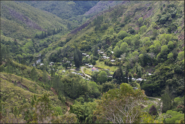 The village of the Bas Coulnà tribe located on the mountains about 30 km from the town of Hienghène