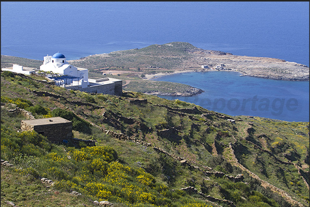 North coast. Moni Taxiarhci Monastery. Below the bay of Platis Gialos