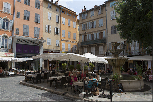 Aux Aires square