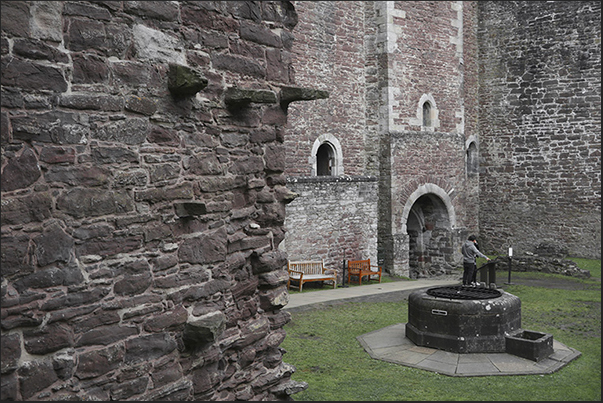 The well in the inner square of the imposing Doune Castle