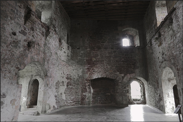 Ancient reception room of the lords visiting Doune Castle 