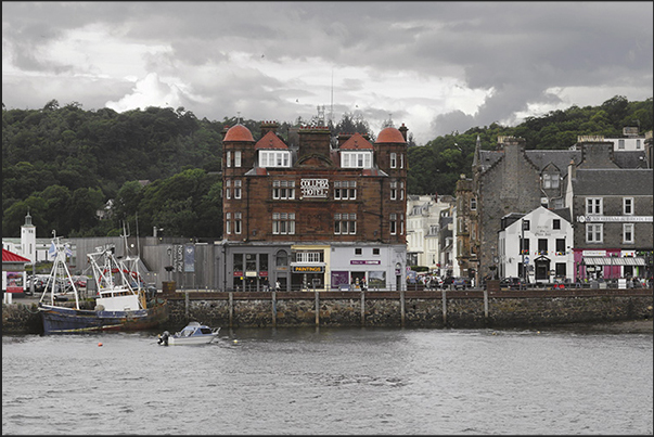 The seafront of the town of Oban in the fishing harbour area