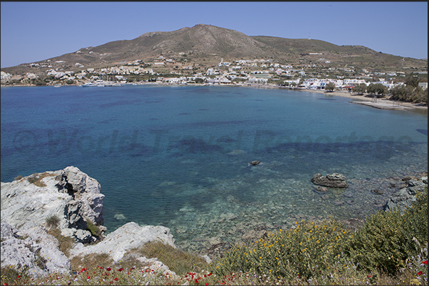 Fikinos Bay