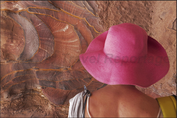 The Nabataeans exploited the designs created by the layers of sand and oxides to decorate their homes in a natural way