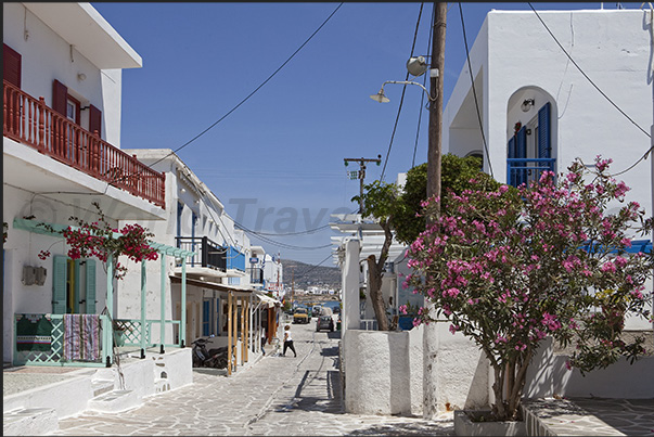Glimpses of the town of Antiparos, the only one on the island