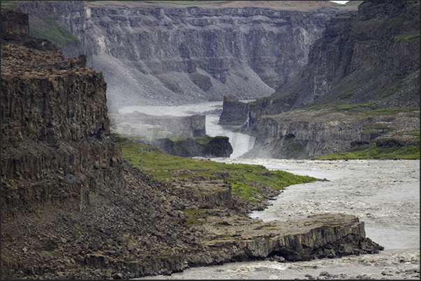 The exit from the canyon of Dettifoss Selfoss waterfalls