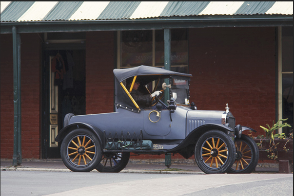 Rally of classic cars in the town of Wangaratta. Studebaker 1916