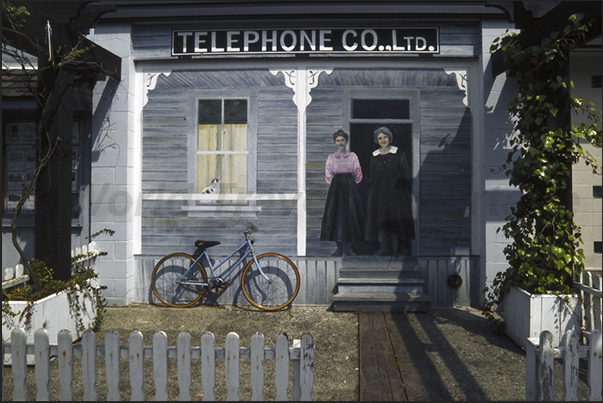 In 1915 in Chemainus, comes the first telephone company