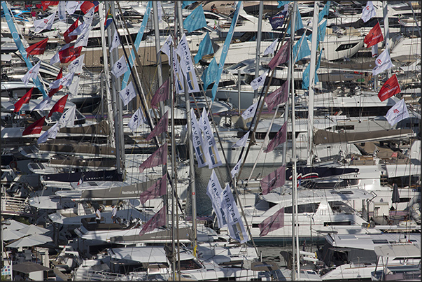 More than 630 boats exhibited in different areas of Yachting Cannes Festival with lengths from 2.10 m to 52 m