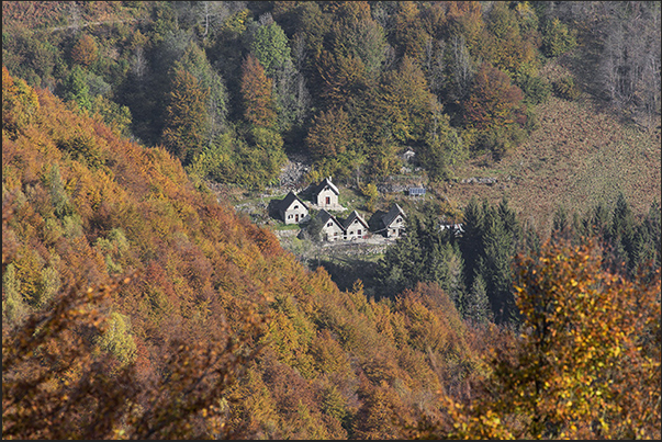 The only small village in the upper Sessera Valley