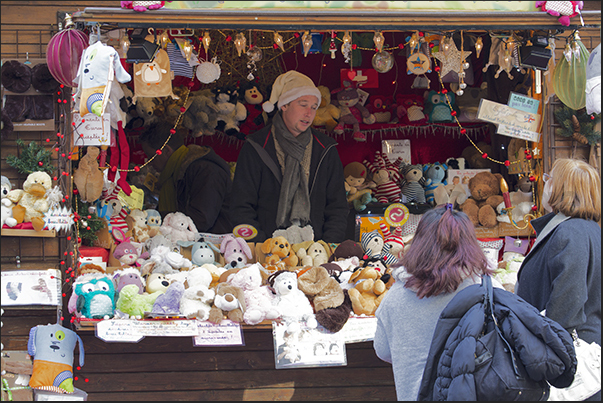 Handy crafts and typical products of Switzerland, are exposed on the stalls for the joy of adults and children