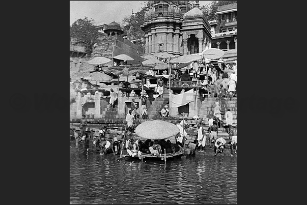 India. Benares town. On the banks of the Ganges